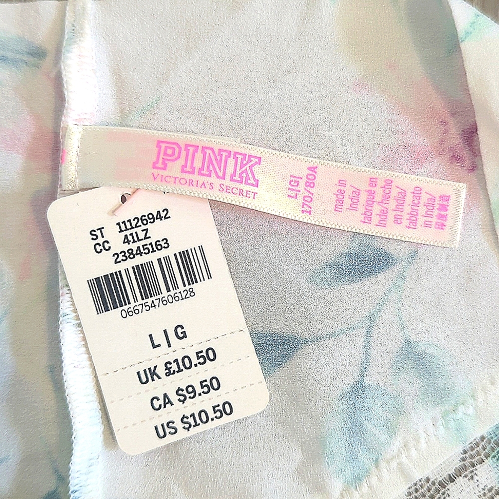 🔥 PINK Victoria's secret Floral Panty  - NWT - Picture 3 of 4